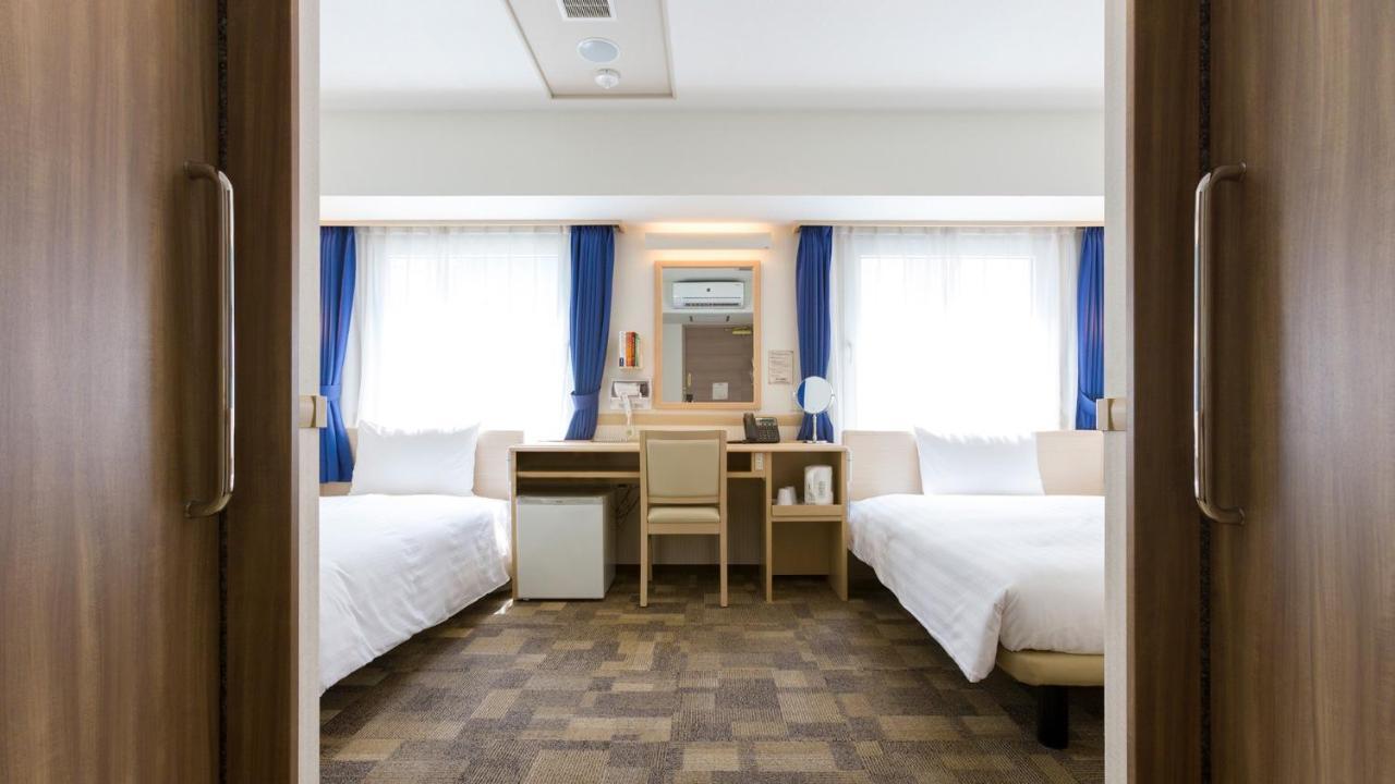 Toyoko Inn Iwakuni Eki Nishi Guchi Exterior photo